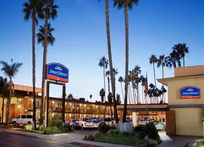 Howard Johnson By Wyndham San Diego Sea World Exterior foto